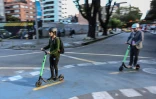 Des trottinettes électriques dans les rues de Bogota