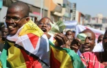 Des manifestants opposés à la politique économique du gouvernement, à Harare le 3 août 2016