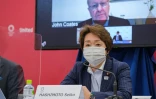 Le vice-président du Comité International Olympique, John Coates et la présidente du comité d'organisation des Jeux de Tokyo, Seiko Hashimoto, lors d'une conférence de presse, le 21 mai 2021 à Tokyo