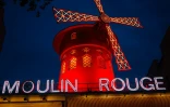 Le Moulin Rouge à Paris, le 13 octobre 2023