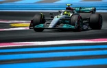 Le Britannique Lewis Hamilton, au volant de sa Mercedes, lors de la 3e séance d'essais du Grand Prix de France de Formule 1, le 23 juillet 2022 sur le circuit Paul Ricard du Castellet