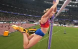 L'Américaine Katie Moon en finale du saut à la perche, lors des Mondiaux de Tokyo, le 17 septembre 2025