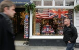 Une boutique de souvenirs décorée à l'occasion de la visite de Barack Obama, à Londres le 22 avril 2016