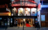La façade du cinéma 5 Caumartin à Paris le 21 juin 2020