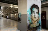 Une fresque représentant Missak Manouchian réalisée par l'artiste de street art français, Christian Guemy, alias C215, le 3 juillet 2020 à la prison de Fresnes, près de Paris
