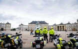 Patrouille de police près du palais d'Amalienborg à Copenhague le 29 septembre 2025 en amont de la réunion de l'UE