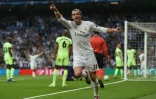 L'attaquant du Real Madrid Gareth Bale impliqué sur le but de son équipe face à Manchester City en Ligue des champions à Bernabeu, le 4 mai 2016