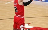 Zach LaVine, des Chicago Bulls, contre les Minnesota Timberwolves en NBA le 24 février 2021 au United Center à Chicago