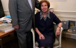 L'historien et avocat français Serge Klarsfeld avec sa femme Beate, le 10 juillet 2017 à Paris