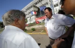 Lundi 31 mai - Saint-Denis - Les représentants de la FRBTP (fédération réunionnaie du BTP) devant le conseil régional