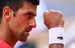 Le Serbe Novak Djokovic vient de remporter Roland-Garros, son 23e tournoi du Grand Chelem, le 11 juin 2023 à Paris