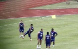 Jeudi 3 juin 2010: Entraînement à huis clos de l'équipe de France sur le stade de Petite-Ile