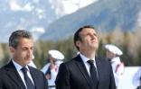 Le président français Emmanuel Macron (droite) et son prédécesseur Nicolas Sarkozy près de Thorens-Glières le 31 mars 2019 dans les Alpes françaises
