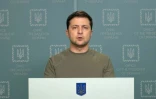 Le président ukrainien Volodymyr Zelensky à Kiev le 25 février 2022