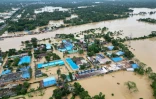 Une vue aérienne de la ville de Feni au Bangladesh après les inondations, le 23 août 2024 