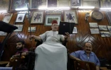Le Syrien Ahmad al-Lahham, un des derniers conteurs, dans un café de Damas, le 19 juin 2017