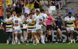 La joie des Rochelais après l'essai marqué par le talonneur Pierre Bourgarit face à Leinster, lors de la finale de la Coupe d'Europe, le 28 mai 2022 au Stade Vélodrome à Marseille