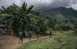 Des soldats congolais dans un village du nord-est de la RDC pris pour cible par les ADF, le 23 mai 2021