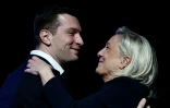 Jordan Bardella et Marine Le Pen le 18 mars 2026, à Châlons-en-Champagne, dans la Marne
