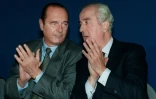 le Premier ministre Edouard Balladur (D) s'entretient avec le président du RPR Jacques Chirac, le 26 septembre 1993 à La Rochelle, lors du rassemblement d'automne des parlementaires du parti gaulliste