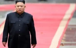 Le dirigeant nord-coréen Kim Jong Un lors d'une cérémonie d'accueil au palais présidentiel à Hanoï, le 1er mars 2019