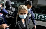 L'ex-présidente bolivienne par intérim Jeanine Anez lors de son arrestation à La Paz, le 13 mars 2021