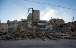 Un bâtiment détruit par une frappe aérienne, le 24 septembre 2016, dans la partie est d'Alep, tenue par les rebelles