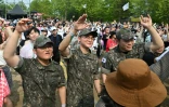 Des soldats assistent au DMZ Peace Train Festival à Cheorwon, le 14 juin 2026 en Corée du Sud, près de la frontière avec la Corée du Nord