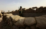 Des combattants peshmergas en position sur le Mont Zardak, près de Mossoul en Irak, le 4 juin 2016