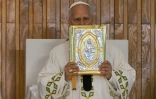 Le pape Léon XIV célèbre une gigantesque messe de plein air place de Cibeles, dans le centre de Madrid, le 7 juin 2026