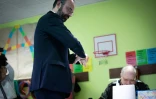 Le Premier ministre Edouard Philippe s'apprĂŞte Ă voter le 15 mars 2020 au Havre