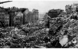 Le port de Marseille en 1943, dynamité par les Allemands