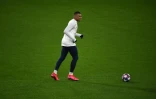 L'attaquant du Paris-SG, Kylian Mbappé, à l'entraînement avec l'équipe la veille du match de Ligue des champions face au Borussia, à Dortmund, le 17 février 2020 