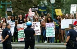 Manifestations d'opposants au juge Brett Kavanaugh sur la colline du Capitale vendredi