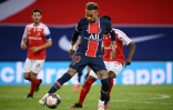 L'attaquant du PSG Neymar contre Reims, le 16 mai 2021 au Parc des Princes