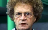 L'ancien entraîneur des Verts Robert Herbin, le 4 août 2000 à Saint-Etienne