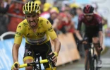 Le porteur du maillot jaune, le Français Julian Alaphilippe, à l'arrivée de la 15e étape du Tour de France, le 21 juillet 2019 à  Foix Prat d'Albis 