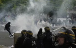 Des "casseurs" masqués le 28 avril 2016 à Paris