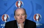 Le Français Jacques Lambert, président du Comité d'organisation de l'Euro-2016 de football, en conférence de presse, le 11 décembre 2016 à Paris