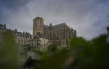La cathédrale Saint-Julien, dans le quartier historique de la cité Plantagenêt, dans la vieille ville du Mans, le 19 février 2024 dans la Sarthe