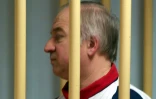 Sergueï Skripal lors de son procès au tribunal de Moscou, le 9 août 2006