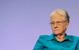 Ancienne victime d'abus sexuels de la part d'un prêtre, Marie Collins lors d'une table ronde lors de la Rencontre mondiale des familles organisée par la Royal Dublin Society (RDS) à Dublin, le 24 août 2018