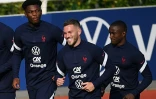 Les milieux de terrain de l'équipe de France, Aurélien Tchouaméni, Jordan Véretout et l'attaquant Moussa Diaby, à l'entraînement, le 30 août 2021 à Clairefontaine-en-Yvelines, avant les éliminatoires de la Coupe du monde 2022 au Qatar