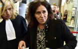 Rosa Maria da Cruz (d), la mère de Serena, accompagnée par son avocate Me Chrystèle Chassagne-Delpech, arrive à la cour d'Assises de Corrèze pour le début de son procès, le 12 novembre 2018 à Tulle