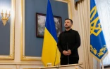 Le président ukrainien Volodymyr Zelensky donne une conférence de presse à Kiev, le 27 septembre 2025
