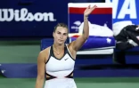 Aryna Sabalenka célèbre sa victoire contre l'Espagnole Cristina Bucsa, le 31 août 2025 à New York