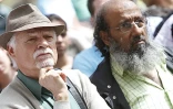 Mercredi 18 Août 2010

Plus de 150 personnes étaient réunies sur  le parvis des Droits des l'Homme, à Saint-Denis,