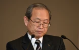 Le PDG de Toshiba, Satoshi Tsunakawa, lors d'une conférence de presse à Tokyo, le 27 décembre 2016 à Tokyo