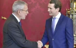 Le président autrichien Alexander Van der Bellen accueille le chancelier autrichien Sebastian Kurz, à Vienne le 19 mai 2019
