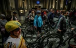 La "bénédiction des cyclistes" à la cathédrale de New York, le 6 mai 2023